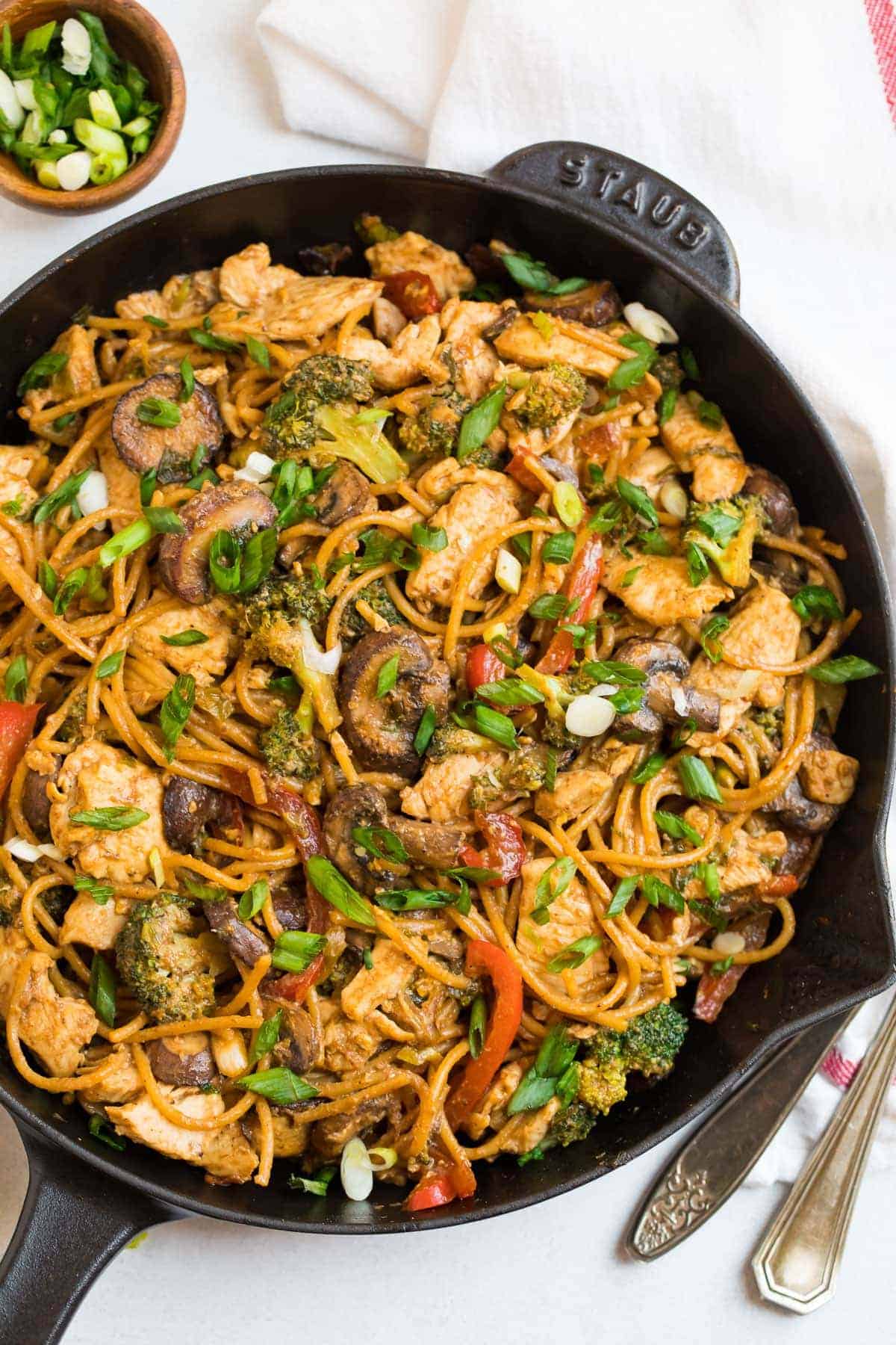 Easy Stir Fry Noodle Recipe: Perfect for Quick Meal Prep & Leftovers